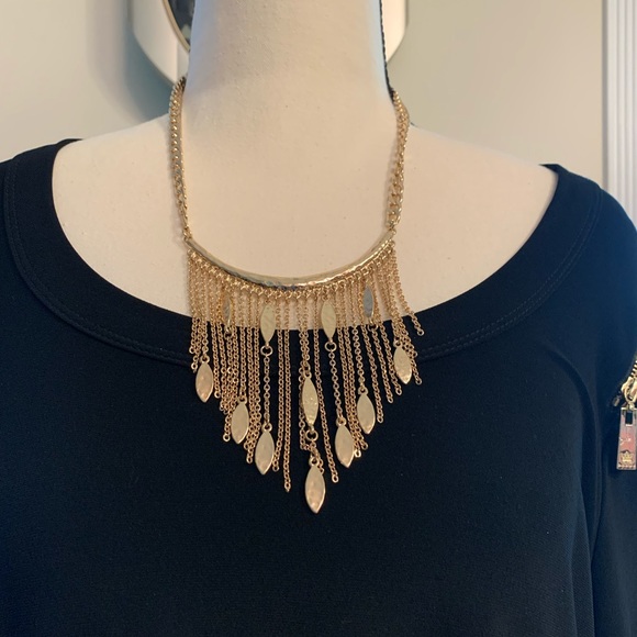 Gorgeous Chaus New York black zippered top size large - Picture 5 of 12